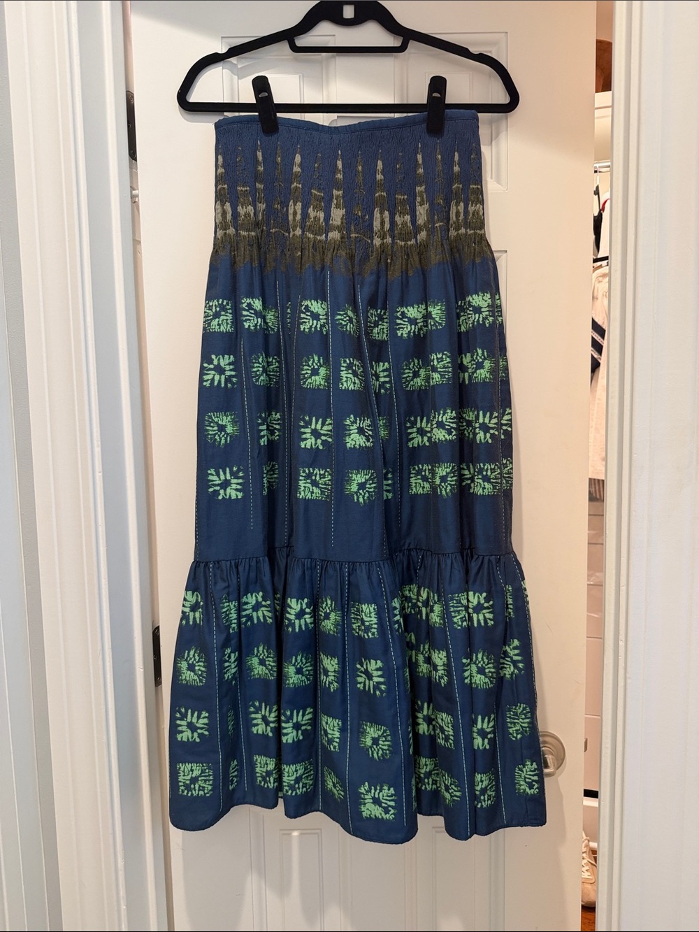 HUNTER BELL Blue Maxi Skirt with Green Print size Small